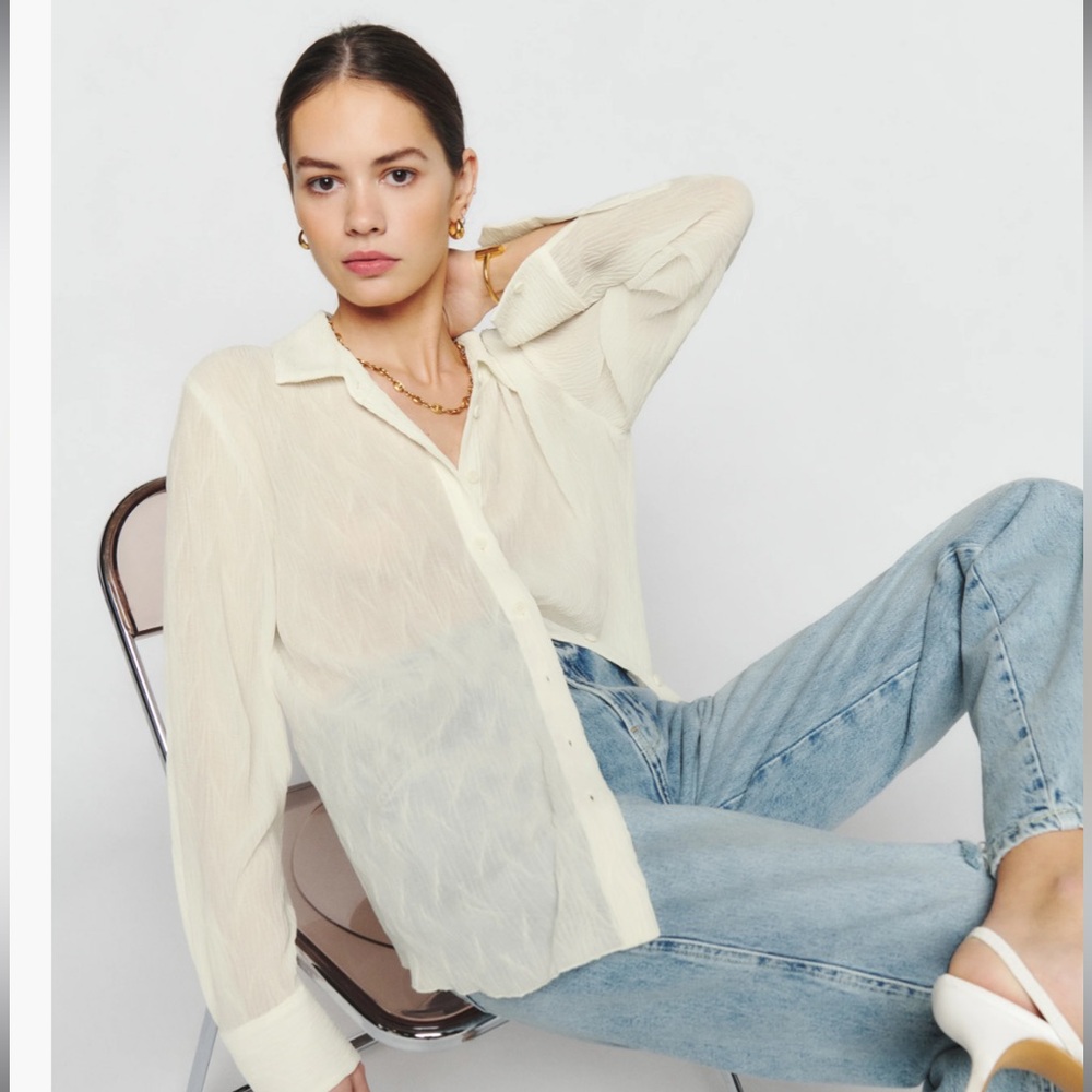 Reformation Sky Top Crinkle Ivory